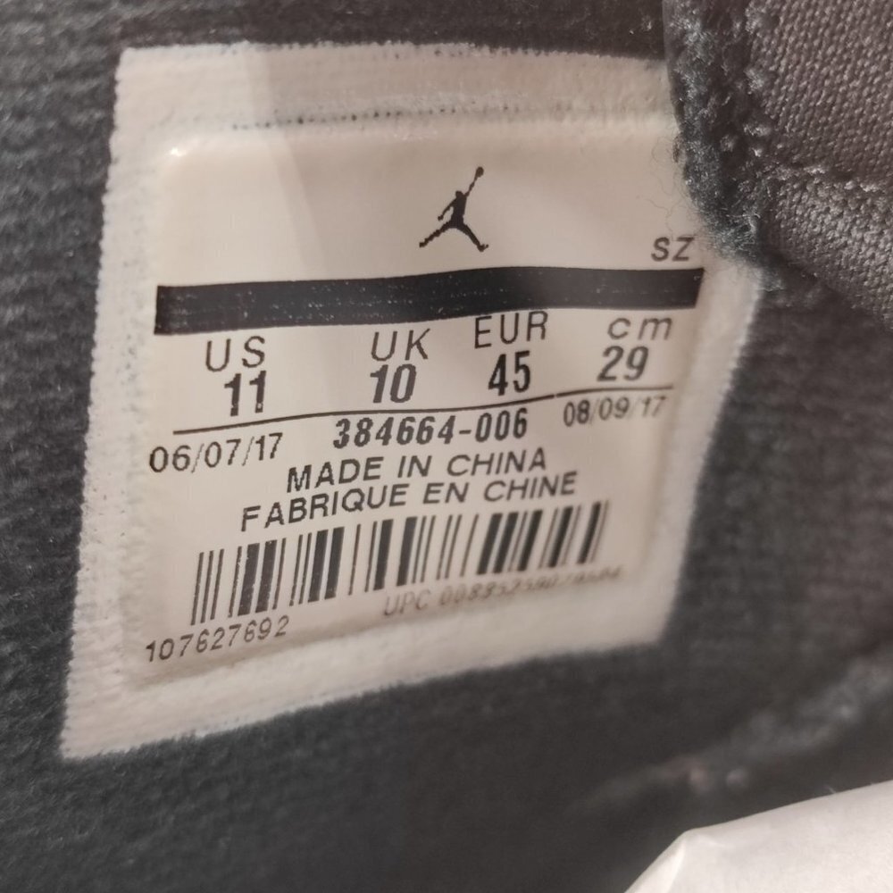 Nike Men's Air Jordan 6 Retro Tar Heels UNC 2017 Black Sneakers Size 11 - Picture 7 of 8